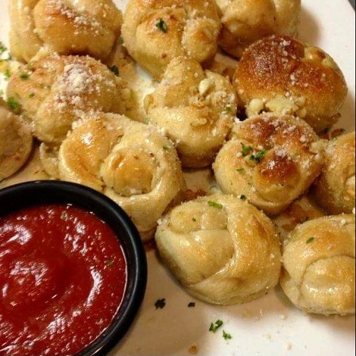 Image for Two King's Pizzeria with ID of: 2595253