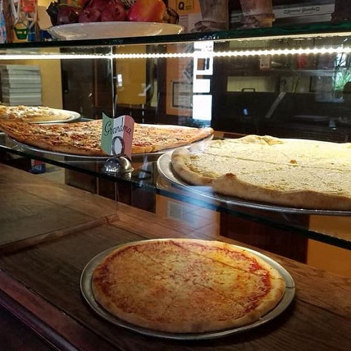 Image for Two King's Pizzeria with ID of: 2595256