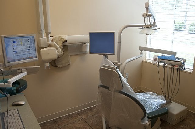 Image for Leon C. Lester Jr. DDS, PA with ID of: 2601429