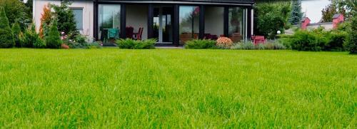 Image for Summit Lawn & Pest Control with ID of: 2601888
