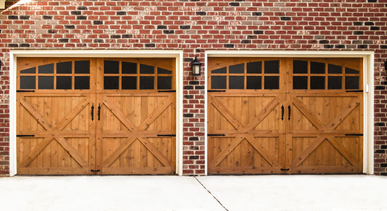 Image for 5 Great Materials to Consider for your Next Garage Door! with ID of: 2617617