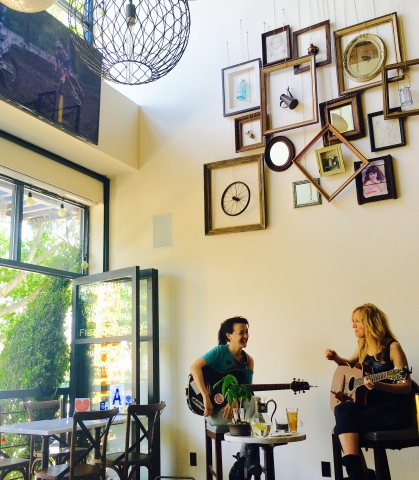 Image for Outdoor Bar & Restaurant with ID of: 2618243