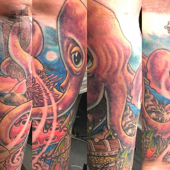 Image for Red Dragon Tattoo & Piercing with ID of: 2633278