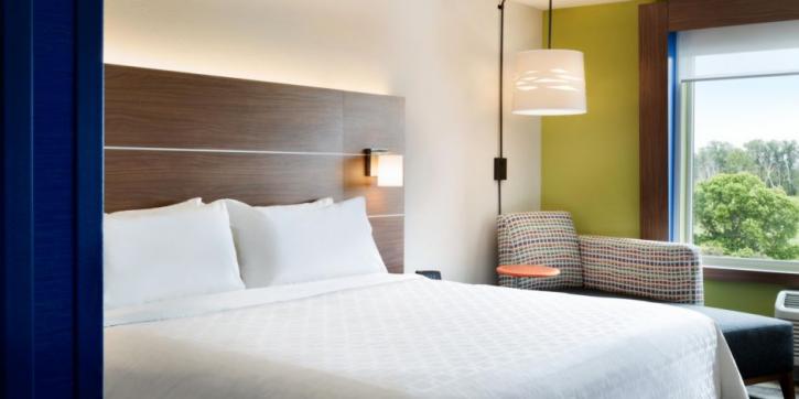 Image for Holiday Inn Express Macon North with ID of: 2690082