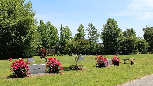 Image for Williamsburg Memorial Park with ID of: 2693224