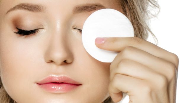 Image for Gleam And Glow : Reduce Your Aging Effect with ID of: 2714119