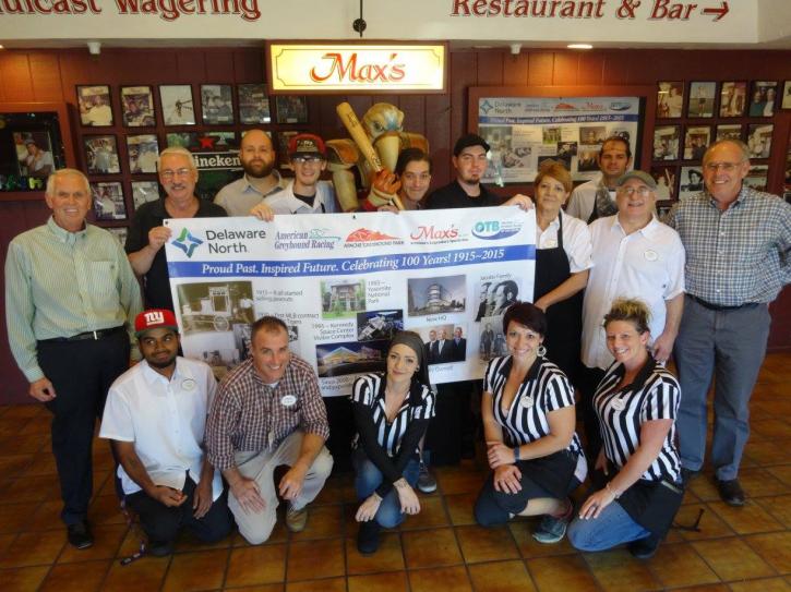 Image for Max's Sports Bar with ID of: 2732441