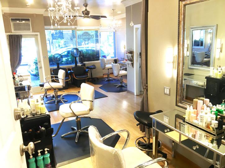 Image for Salon Kashmere with ID of: 2738850