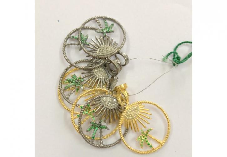 Image for Diamond Charms at Best Price with ID of: 2758483