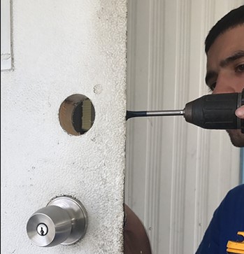 Image for A Lenny Locksmith with ID of: 2774960