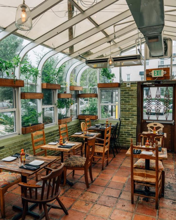 Image for Verde Kitchen & Cocktails with ID of: 2798163