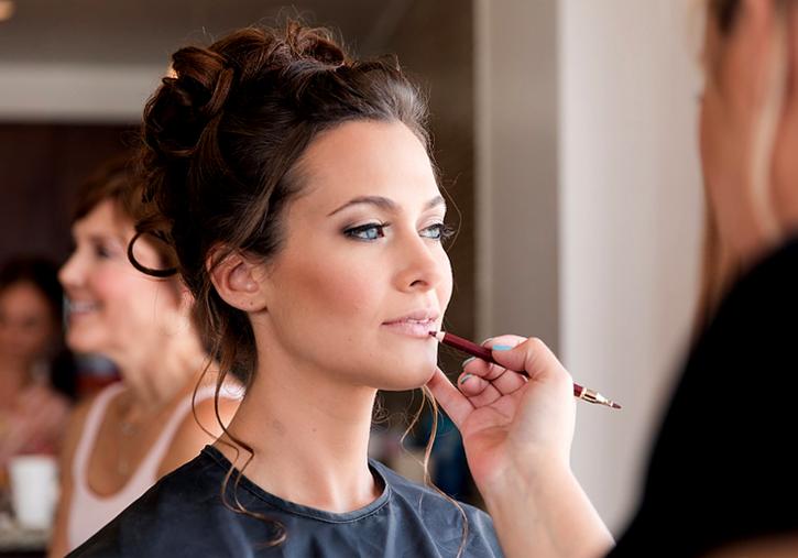 Image for Eye Do Makeup & Hair with ID of: 2809398