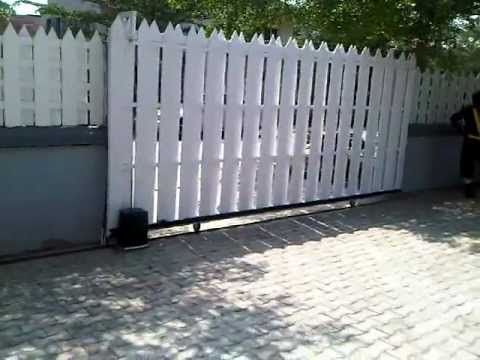 Image for Thompson Rolling Gate Systems with ID of: 2821175
