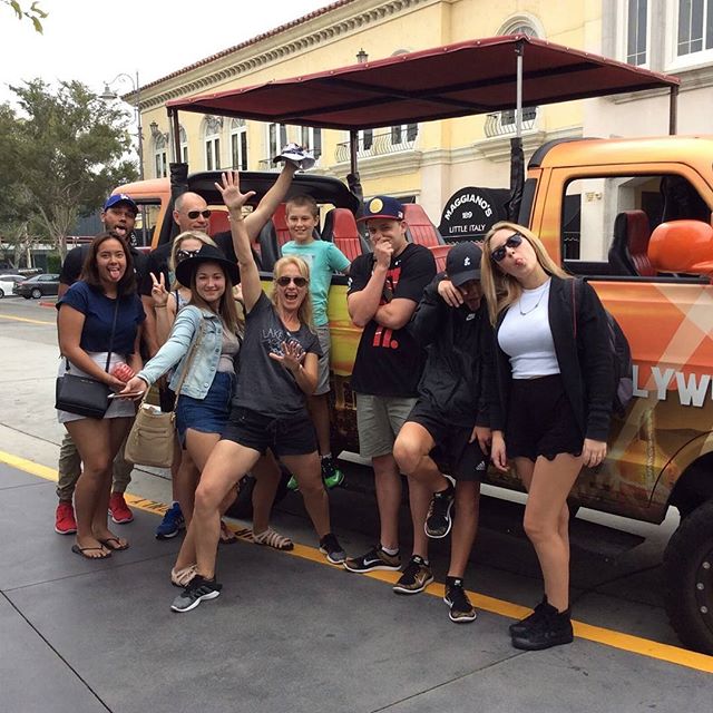 Image for A-List Hollywood Tours with ID of: 2832691