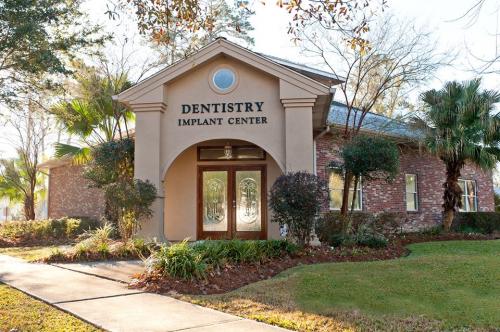 Image for Mandeville Dental Care with ID of: 2834443