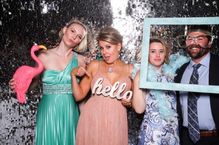 Image for BeezNeez Photo Booth with ID of: 2837425
