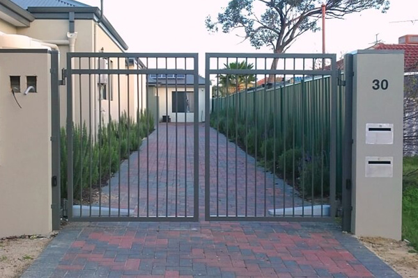 Image for SuperMen Rolling Gate with ID of: 2849427