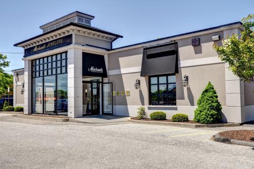 Image for Michaels Jewelers with ID of: 2863913