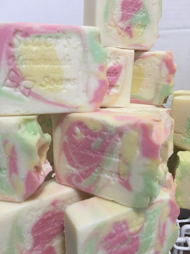 Image for Stacishomemadesoap with ID of: 2869477