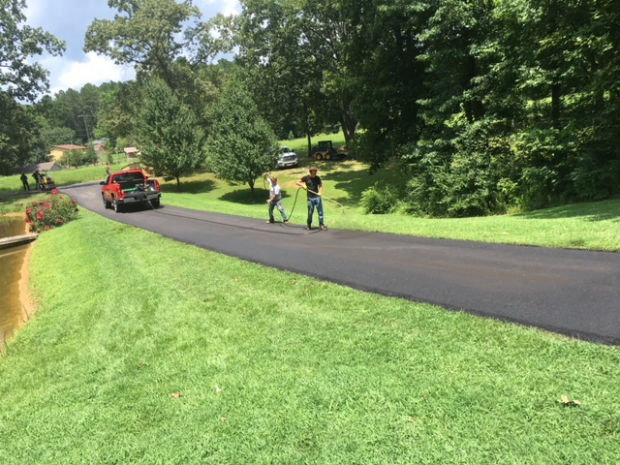 Image for Tucker's Paving with ID of: 2894085