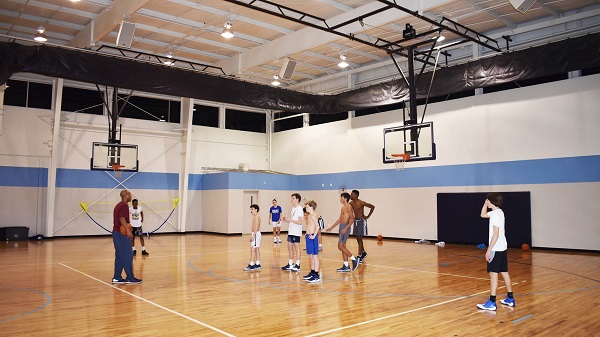 Image for Guard U Basketball with ID of: 2899351