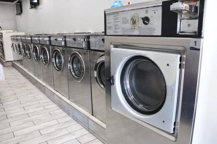 Image for J & G Laundromat with ID of: 2906369