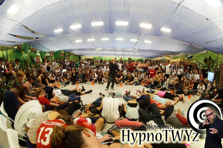Image for Corporate Party Hypnotist with ID of: 2935050