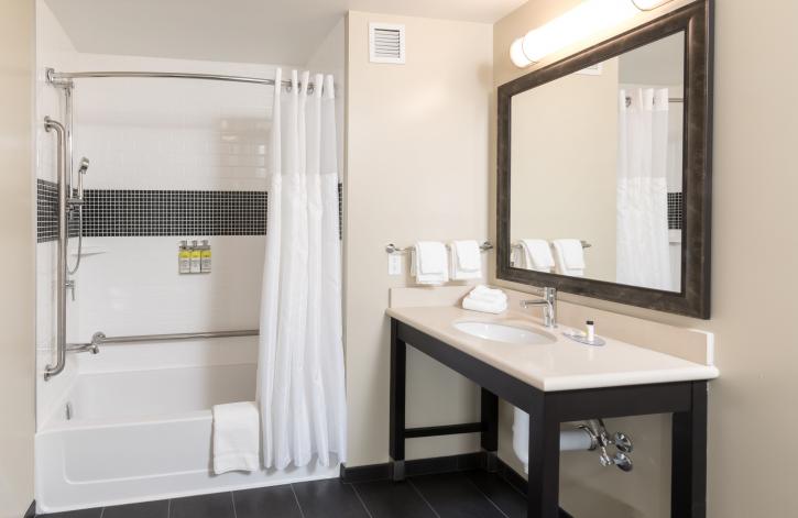 Image for Staybridge Suites Saskatoon - University with ID of: 2941035