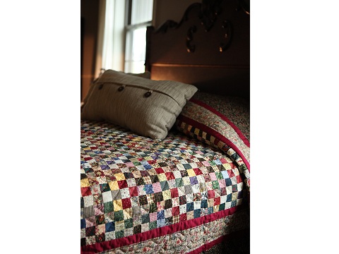 Image for Nan's Quilt Shop with ID of: 2968541