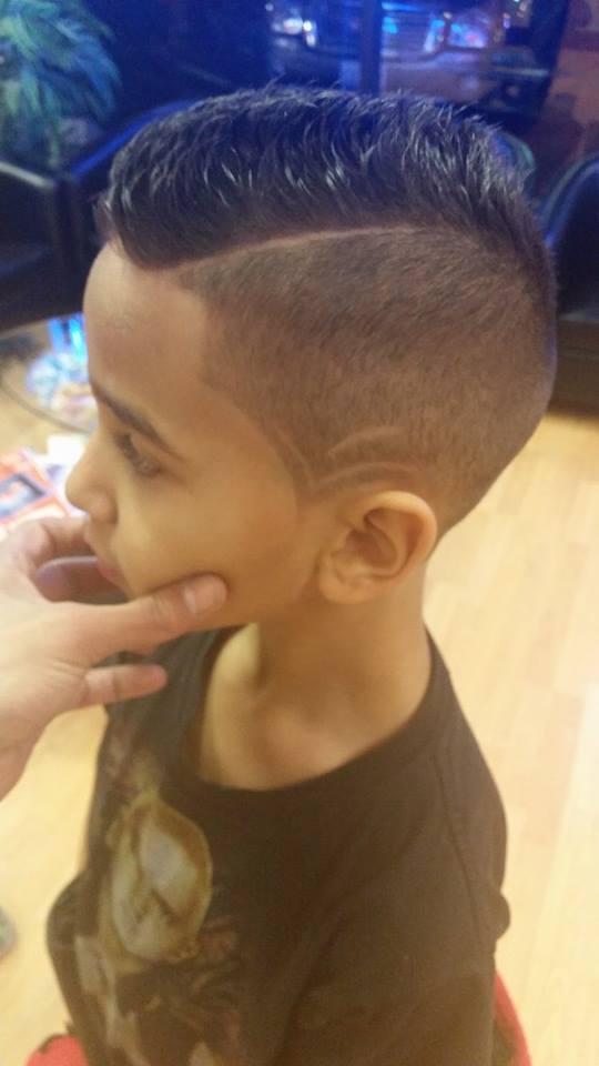 Image for Diamond Haircuts with ID of: 2970926