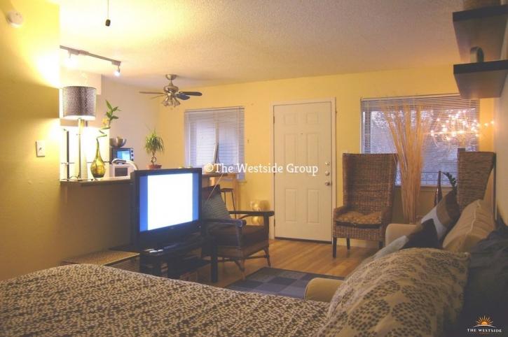 Image for Waterston Studios with ID of: 2995585