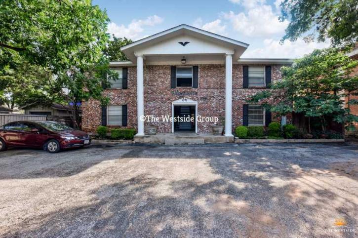 Image for Monticello Studios at Hyde Park with ID of: 2995600