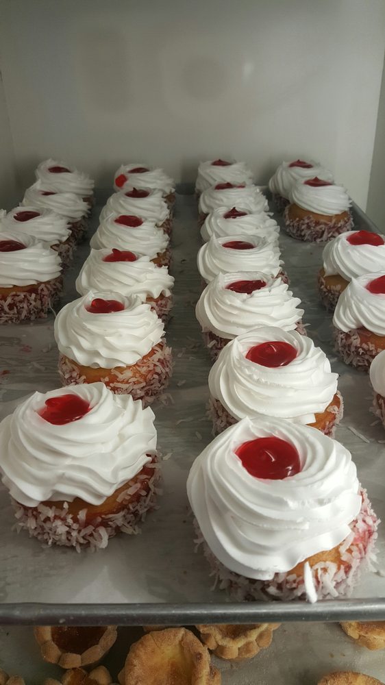 Image for El Bolillo Bakery with ID of: 3003446