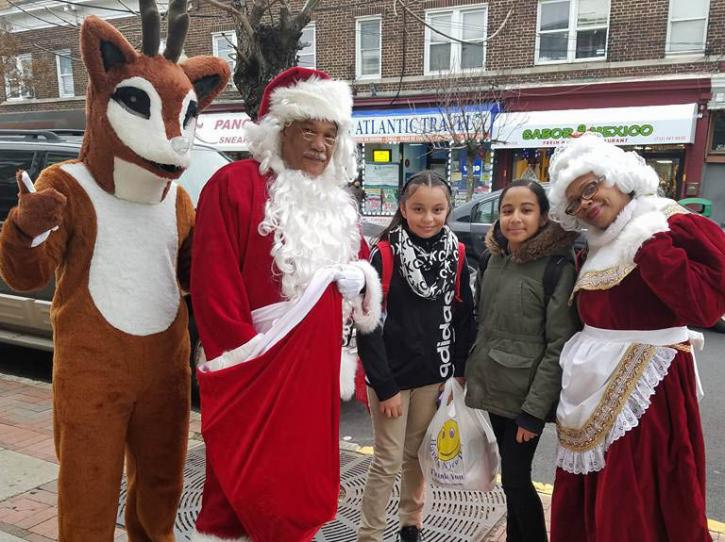 Image for Selfies with Santa Returns to Spread Joy, Holiday Cheer and Fun across Perth Amboy, Today!! with ID of: 3012897