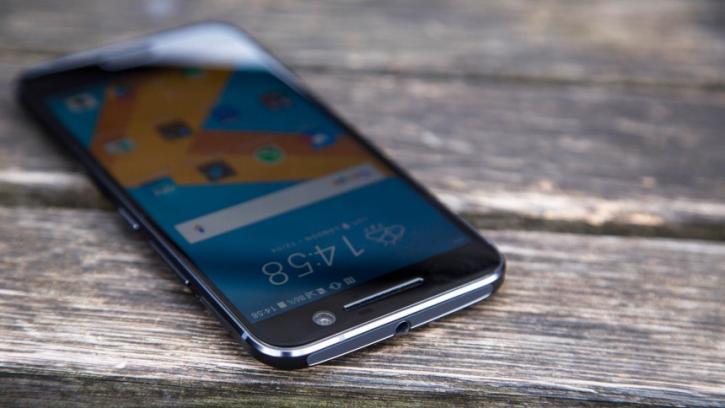 Image for Repair and Replace HTC 10 broken screen at affordable price in UK with ID of: 3023350