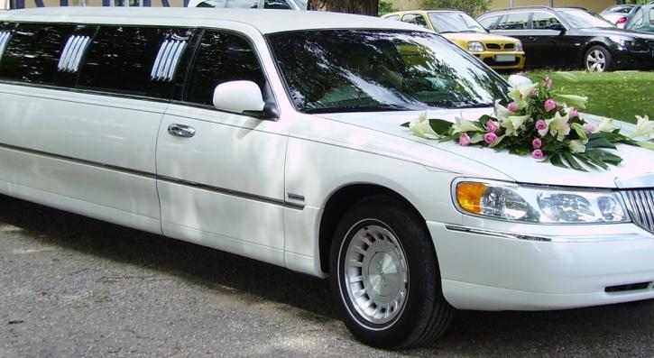 Image for Affordable Wedding Limo Rental with ID of: 3039650