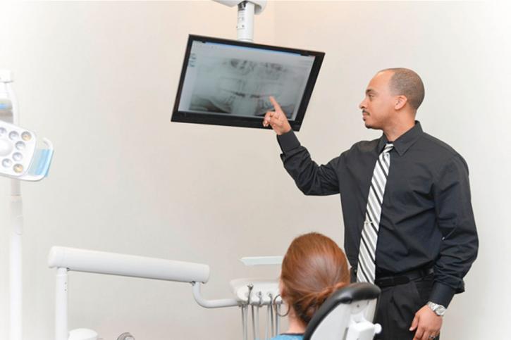 Image for Universal Smiles with ID of: 3052995