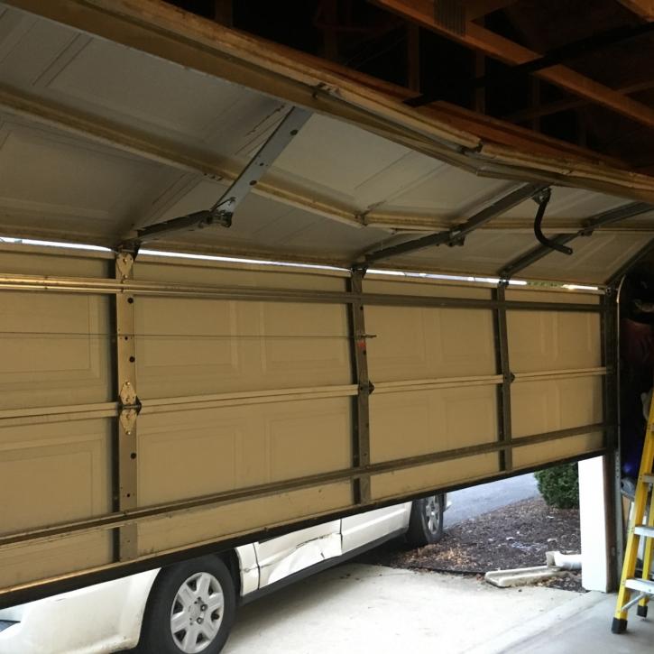 Image for Premium Garage Doors - Windy City with ID of: 3086671