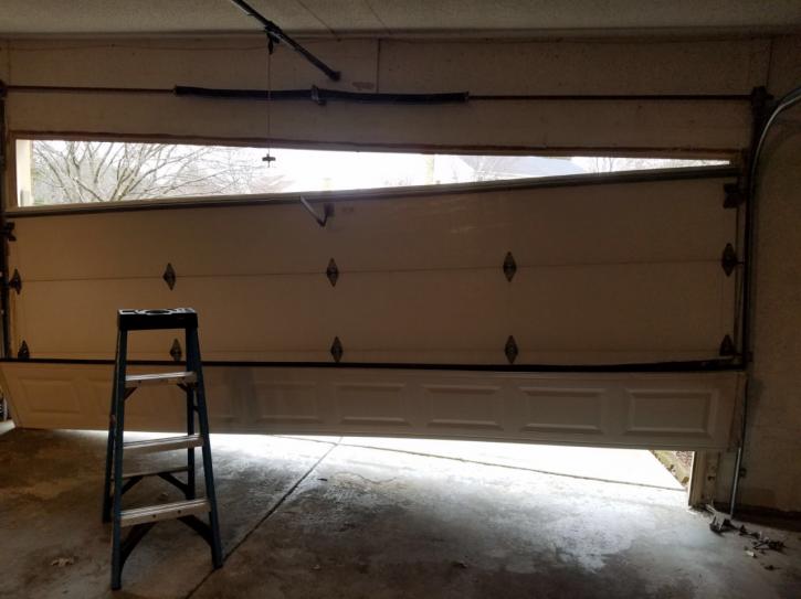 Image for Premium Garage Doors - Windy City with ID of: 3086679