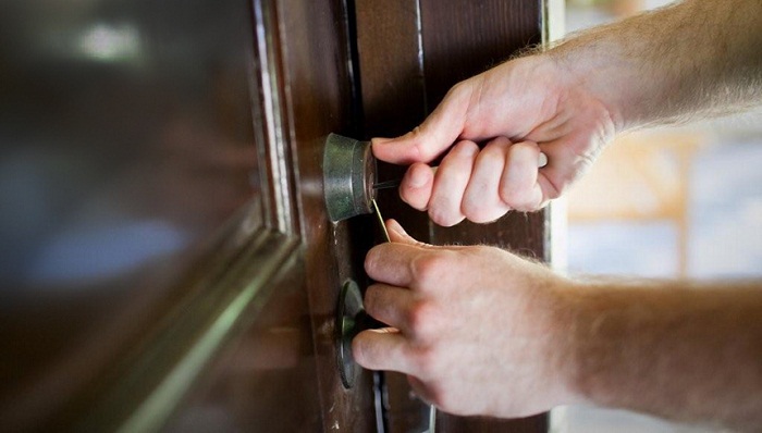 Image for The Locksmith Man with ID of: 3095052