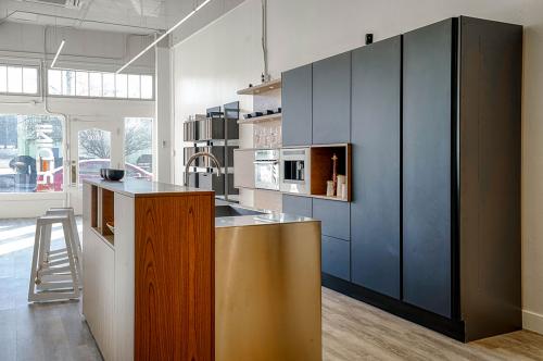 Image for Pedini Seattle with ID of: 3112832