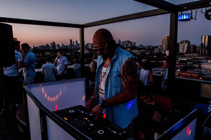 Image for Dj Apostle is definitely THE Dj to hire in Melbourne! with ID of: 3150360