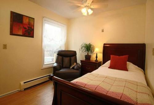 Image for Shady Oaks Assisted Living LLC with ID of: 3165668