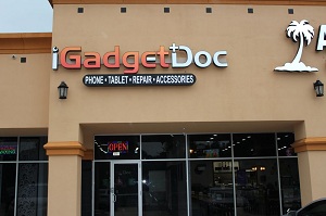 Image for iGadgetDoc - Affordable Phone Repair with ID of: 3172819