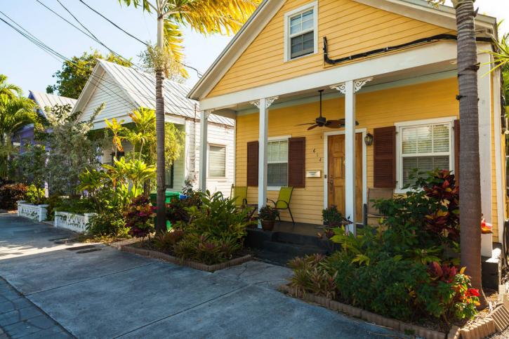 Image for Ashley Buys Houses with ID of: 3176127