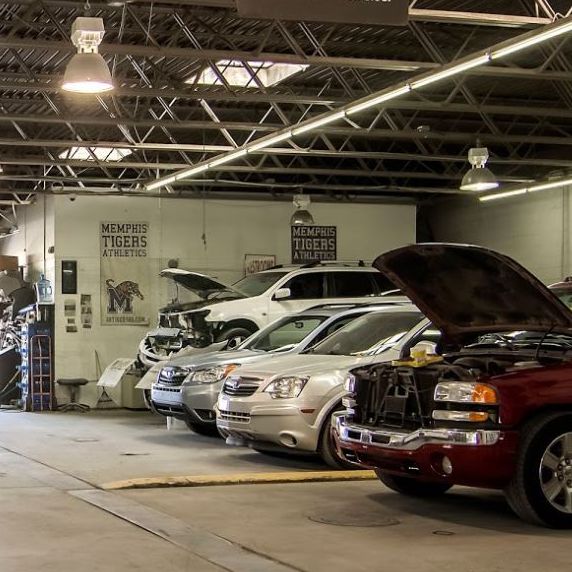Image for Gordon’s Auto Body Inc with ID of: 3181385