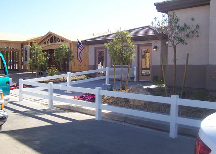 Image for J & J Vinyl Fence with ID of: 3183320