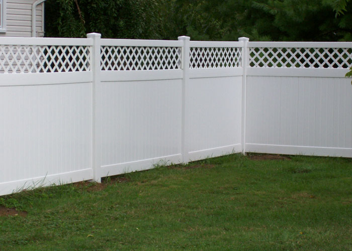 Image for J & J Vinyl Fence with ID of: 3183322