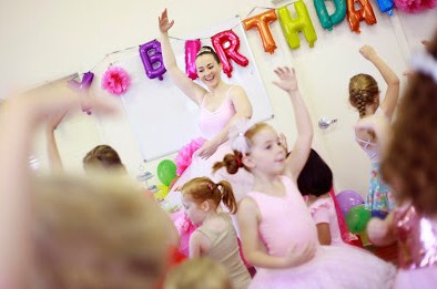 Image for Dancing Queen Parties with ID of: 3201596