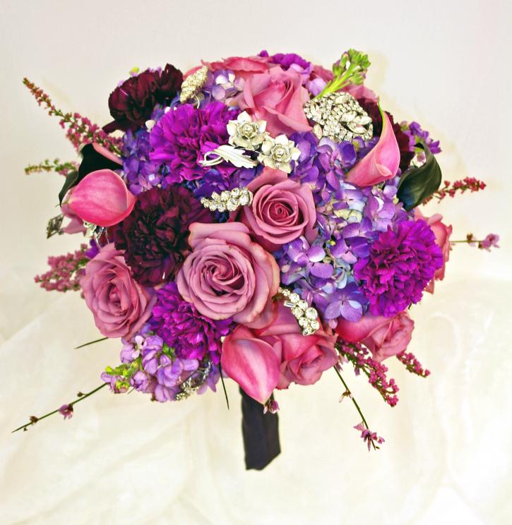 Image for Roberts Floral & Gifts with ID of: 3226540